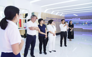 全国工商联调研团队莅临，凯发官网模式获肯定